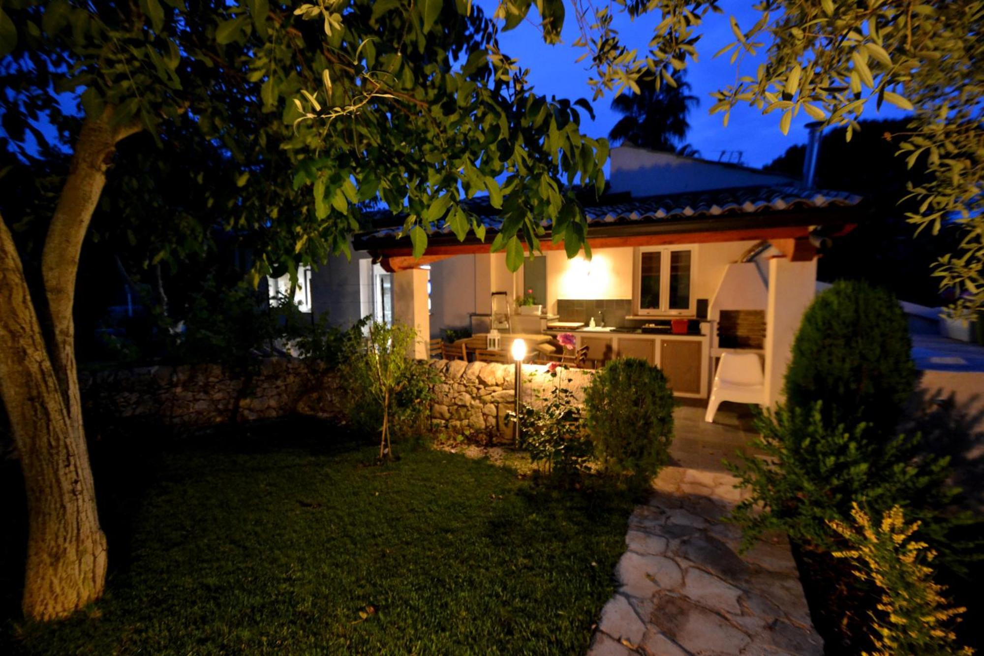 Casa Degli Avi Don Neli, Immersa Nella Natura 모디카 외부 사진
