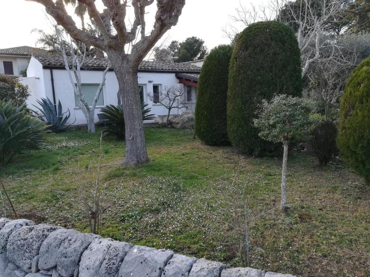 Casa Degli Avi Don Neli, Immersa Nella Natura 모디카 외부 사진